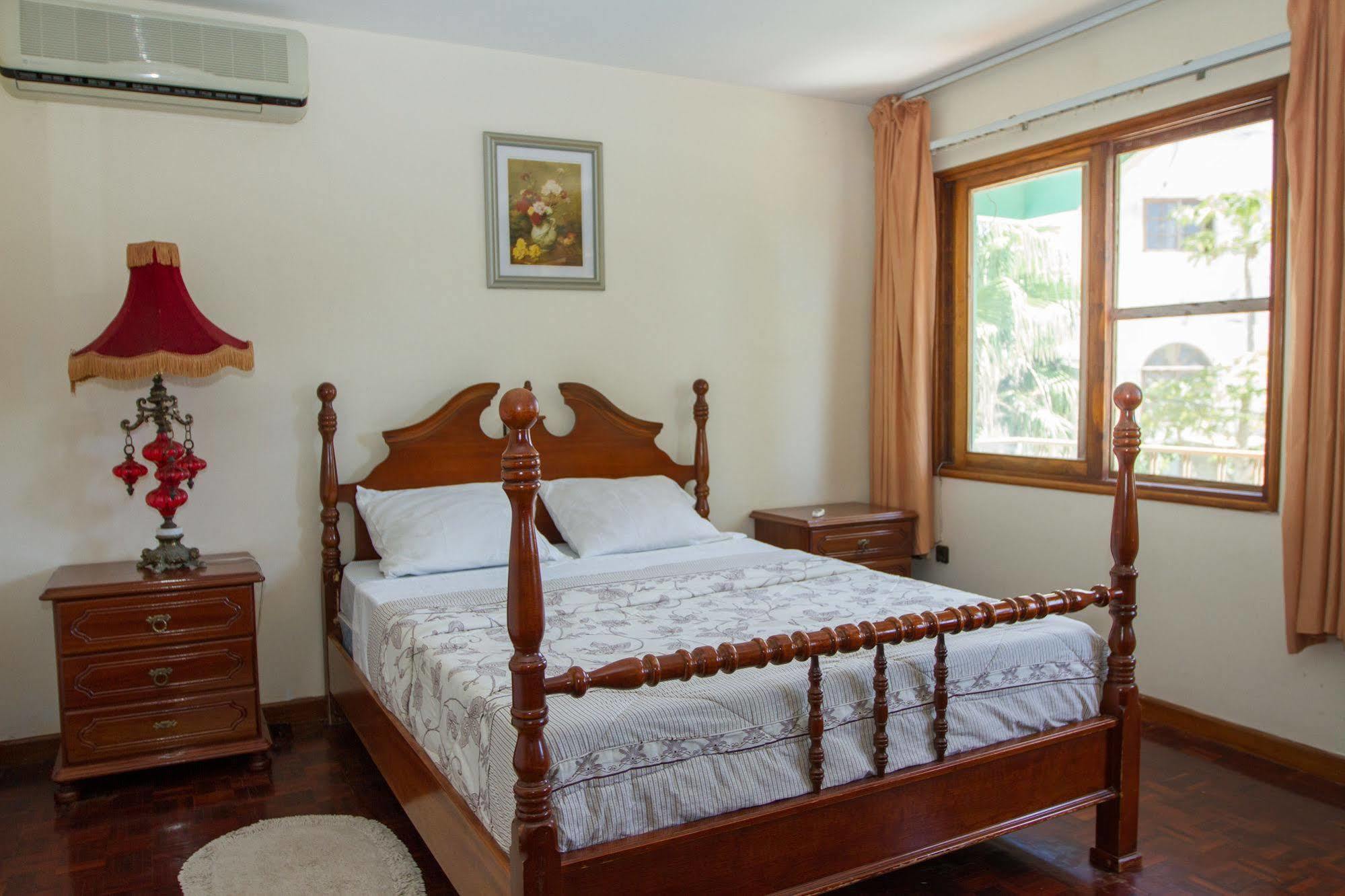 Arla Residential Bed & Breakfast Mindelo Ngoại thất bức ảnh